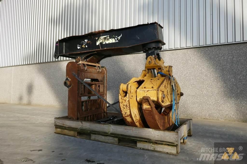 CAT 525D Grapple Transport - Inne