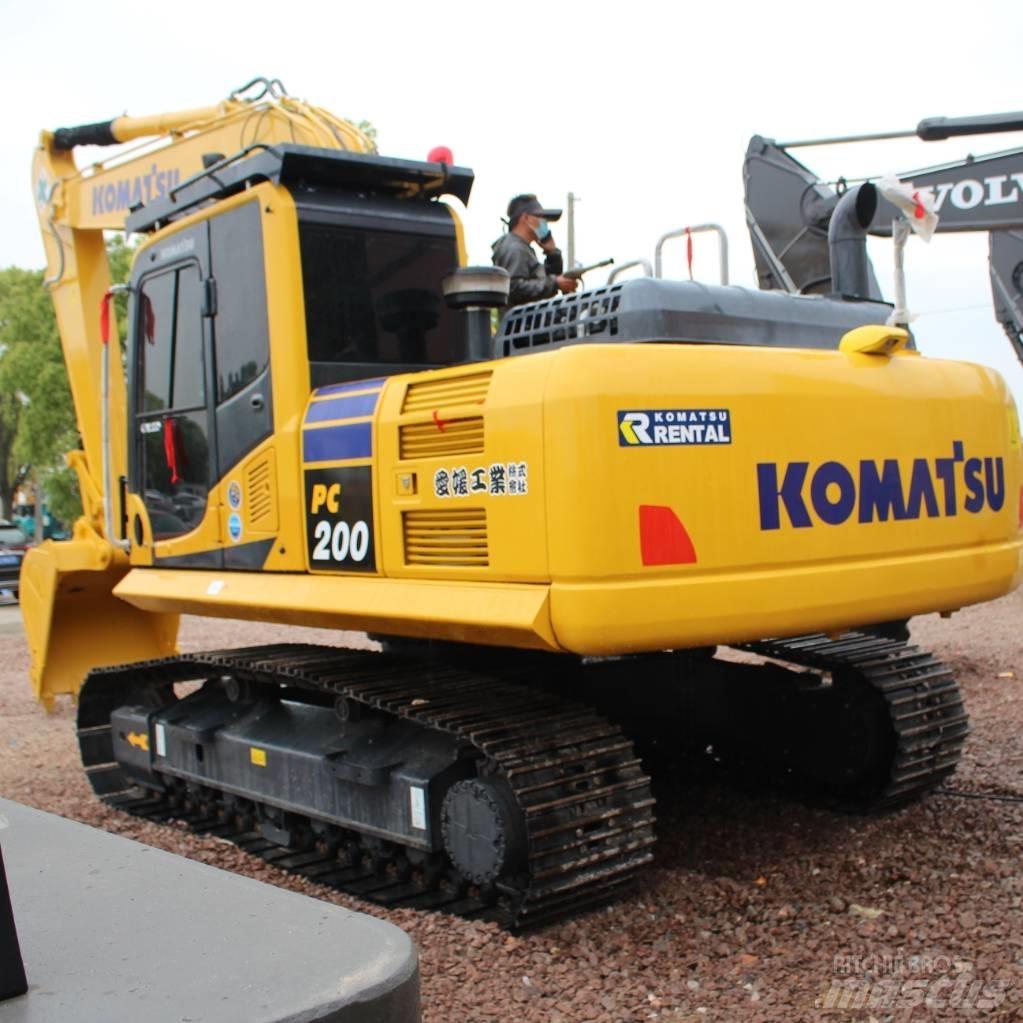 Komatsu PC 200-8 Koparki gąsienicowe