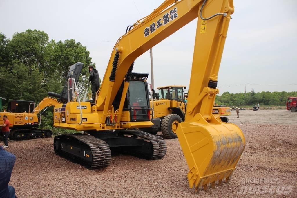 Komatsu PC 200-8 Koparki gąsienicowe