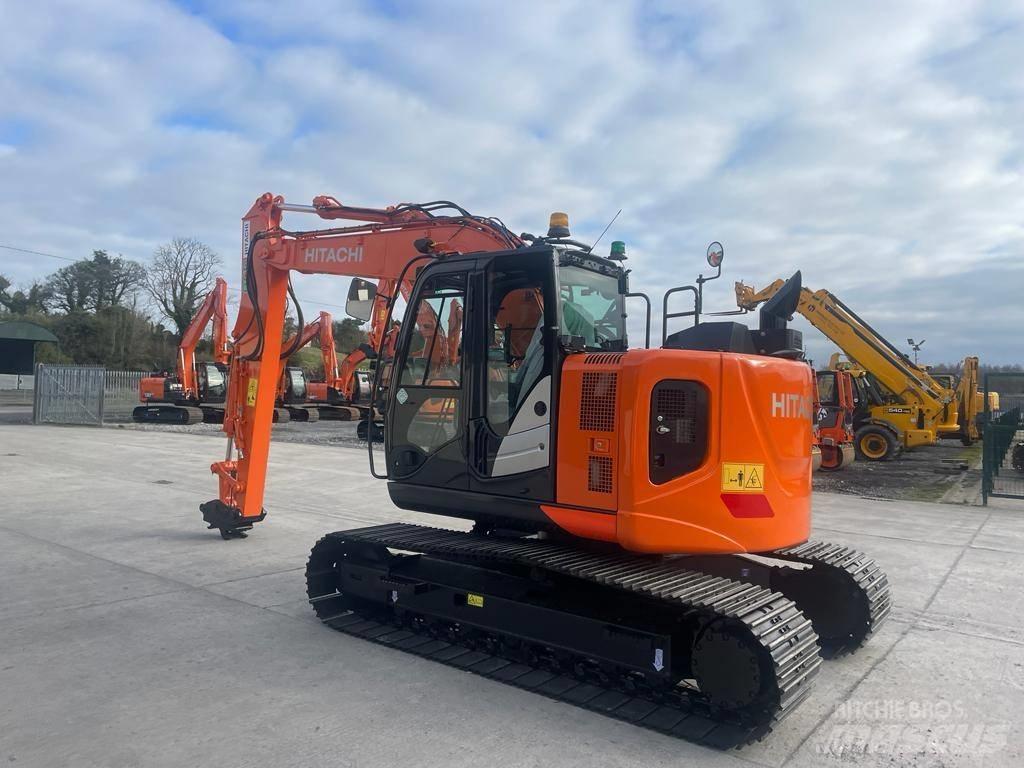 Hitachi ZX 135 US-6 Koparki gąsienicowe