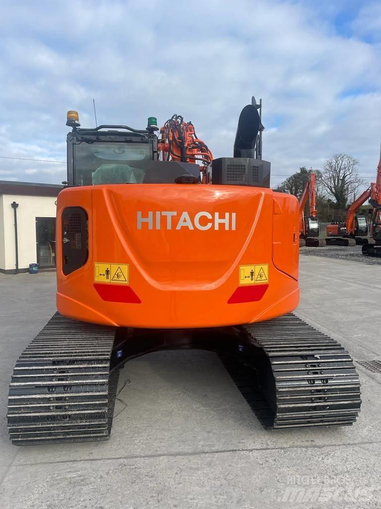 Hitachi ZX 135 US-6 Koparki gąsienicowe
