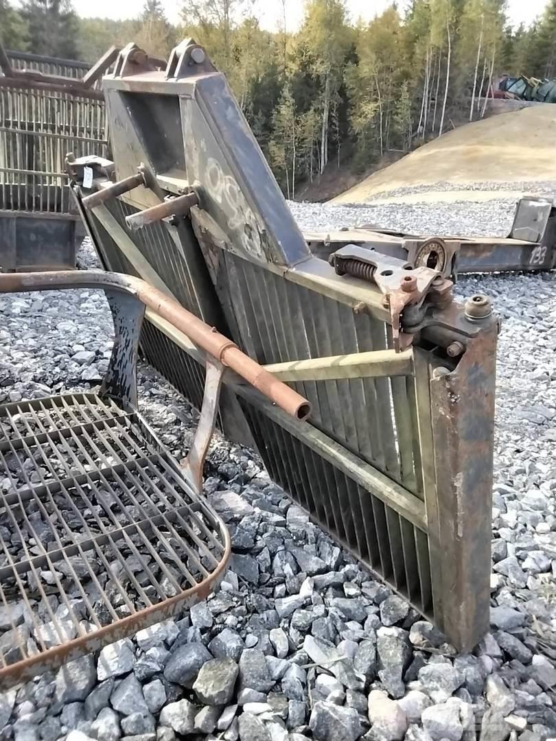 Valmet 860.1 Inne akcesoria