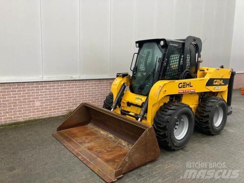 Gehl V420 Ładowarki burtowe