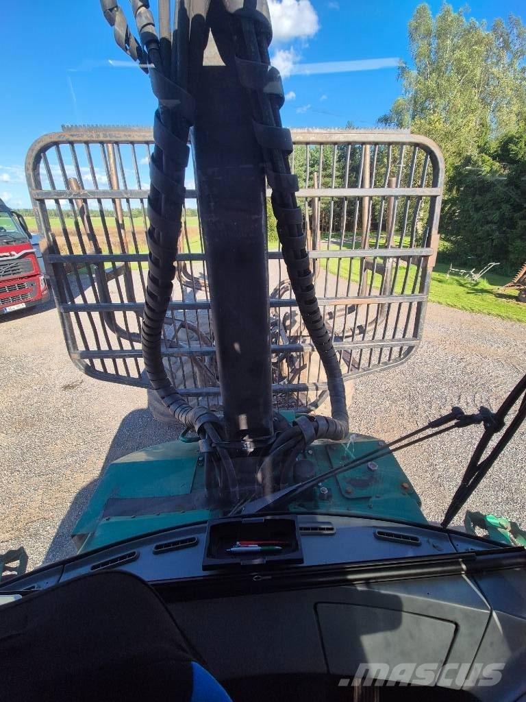 Timberjack 810D Forwardery