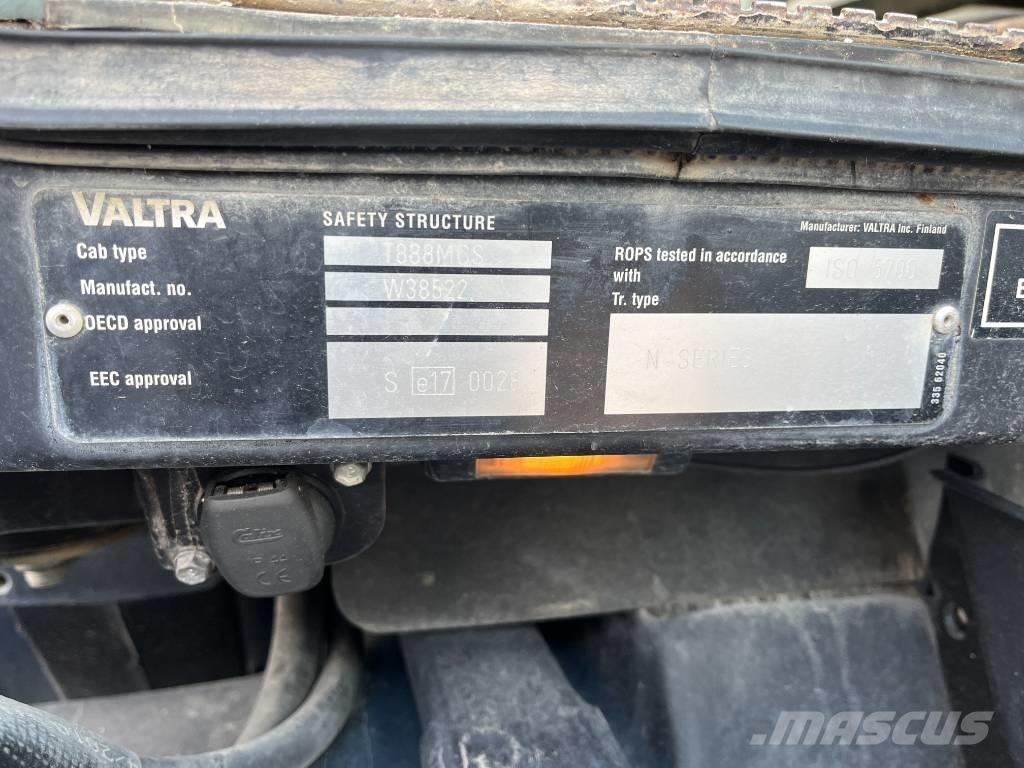 Valtra N 141 Ciągniki rolnicze