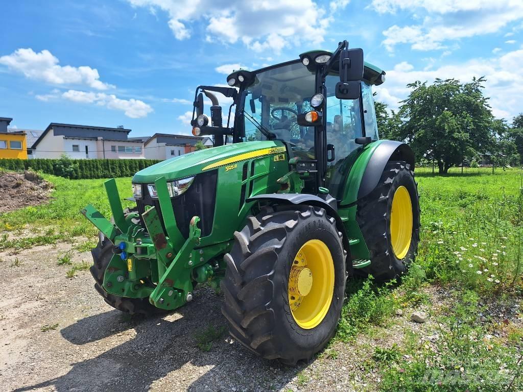 John Deere 5125R Ciągniki rolnicze