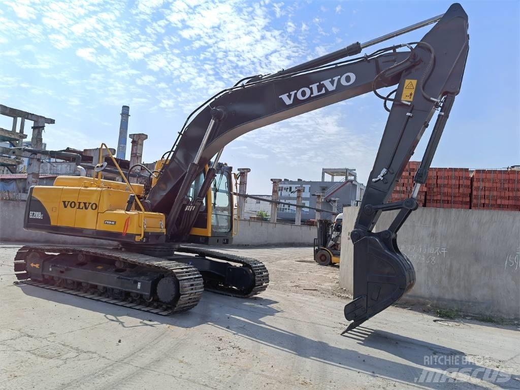 Volvo EC210B Koparki gąsienicowe