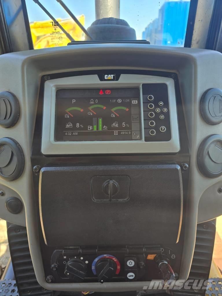 CAT D 6 N LGP Spycharki gąsienicowe