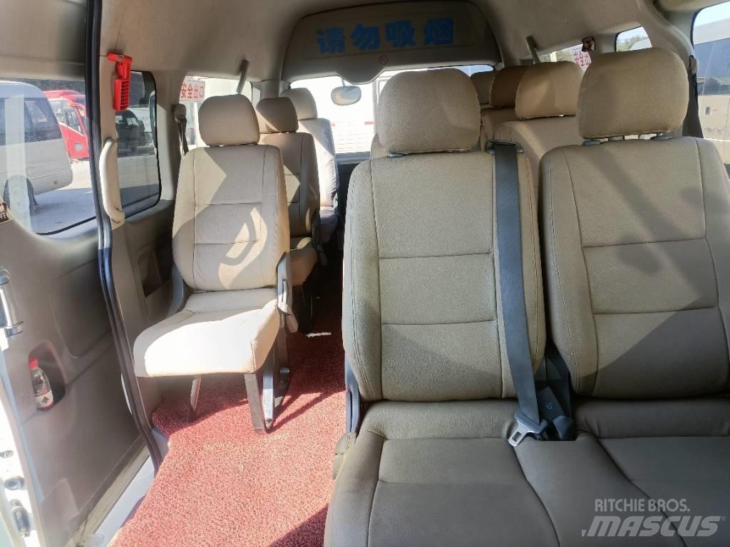 Toyota Hiace Autobusy międzymiastowe