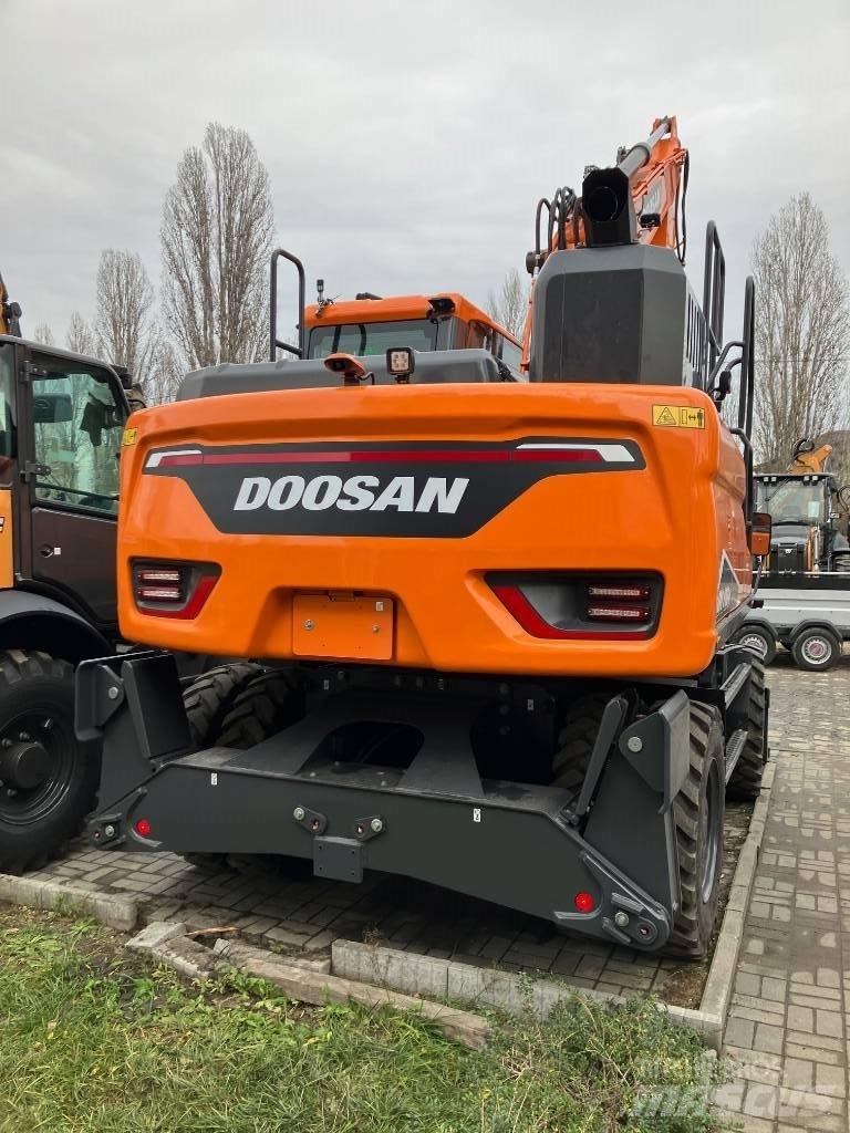 Doosan DX 170 W-7 Koparki kołowe