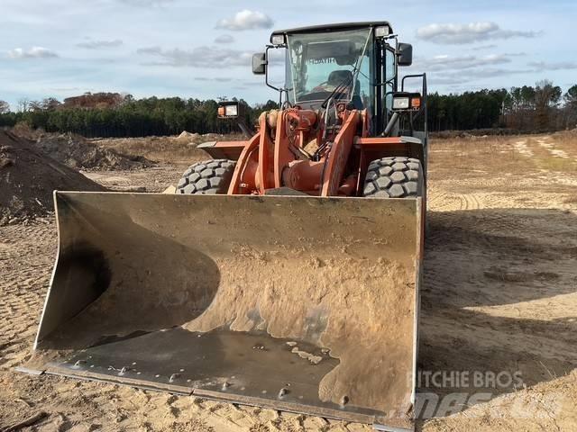 Hitachi ZW 220 Ładowarki kołowe