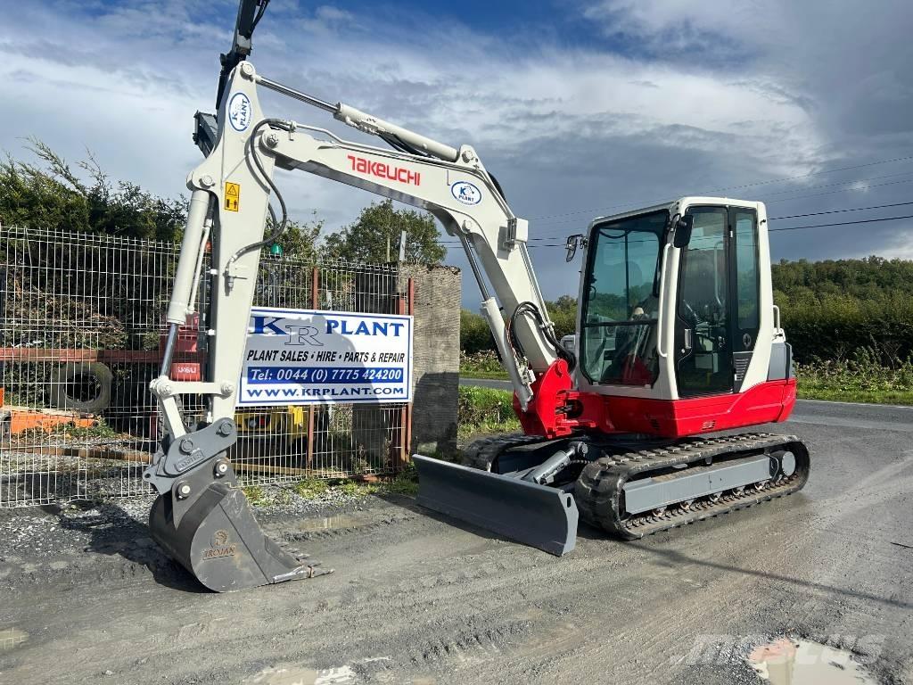 Takeuchi TB 250 Minikoparki