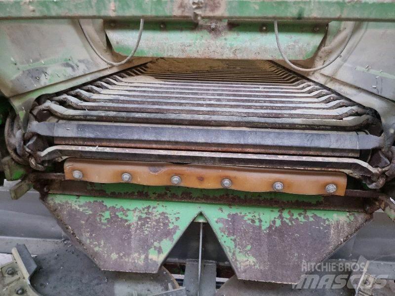  GÜSTROWER D056 Rozrzutnik nawozów mineralnych
