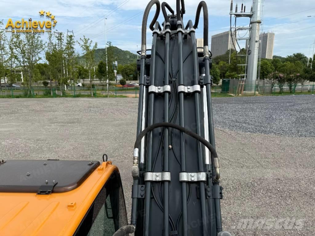 Hyundai 225LC-9S Koparki gąsienicowe