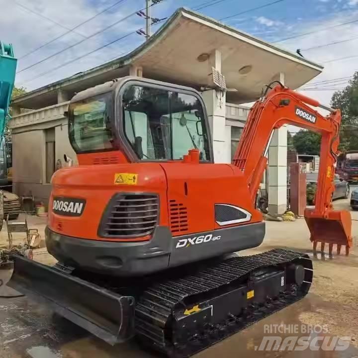 Doosan DX60-9C Minikoparki