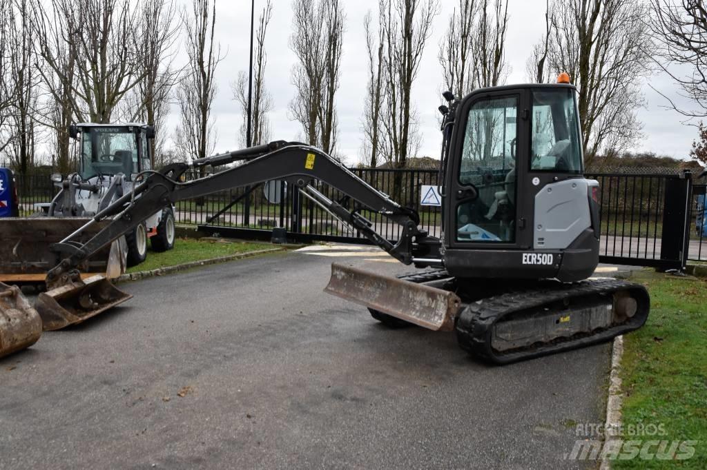 Volvo ECR 50 D Minikoparki