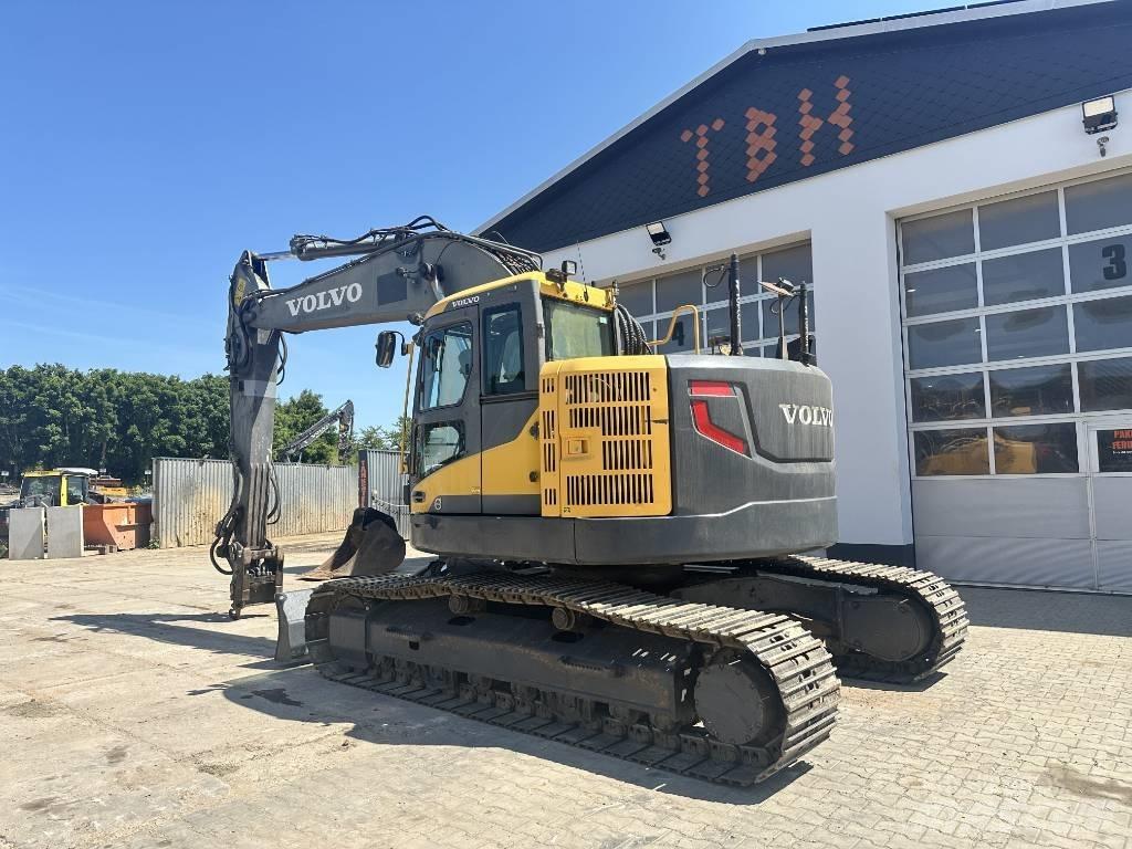 Volvo ECR 235 D Koparki gąsienicowe
