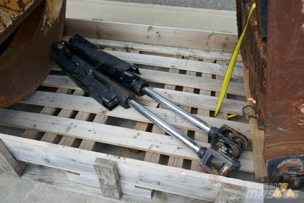 CAT 525D Grapple Transport - Inne