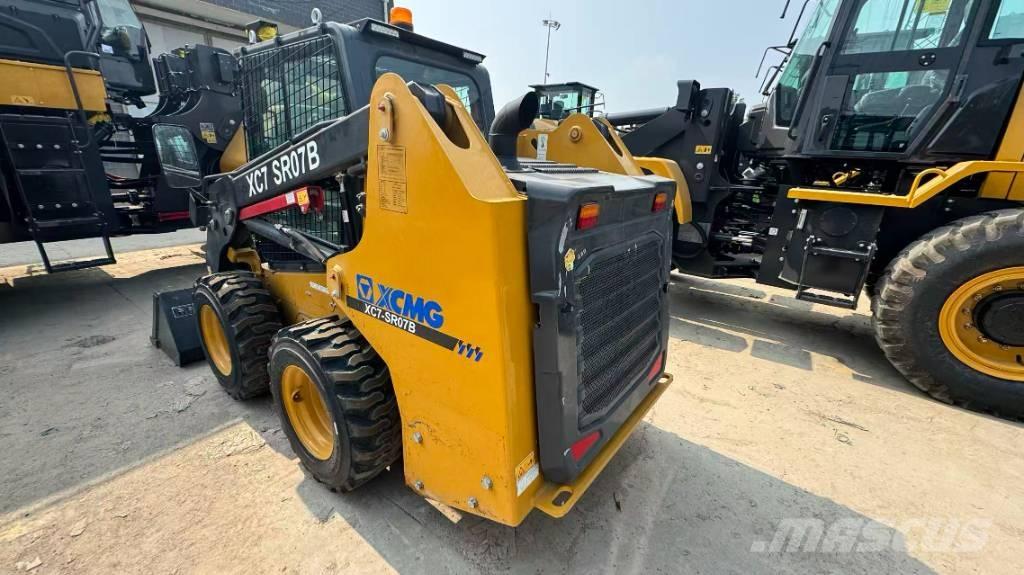 XCMG XC7-SR07B Koparko-ładowarki