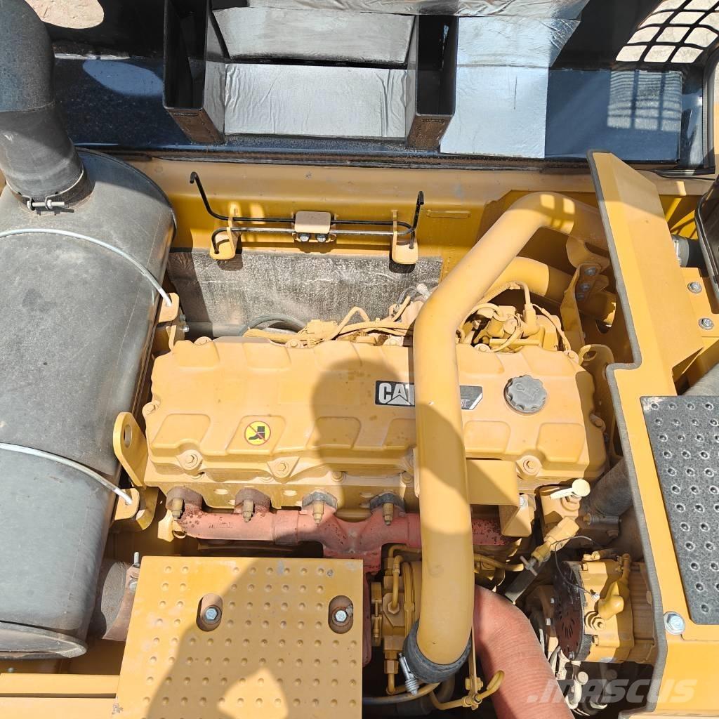CAT 340 D L Koparki gąsienicowe