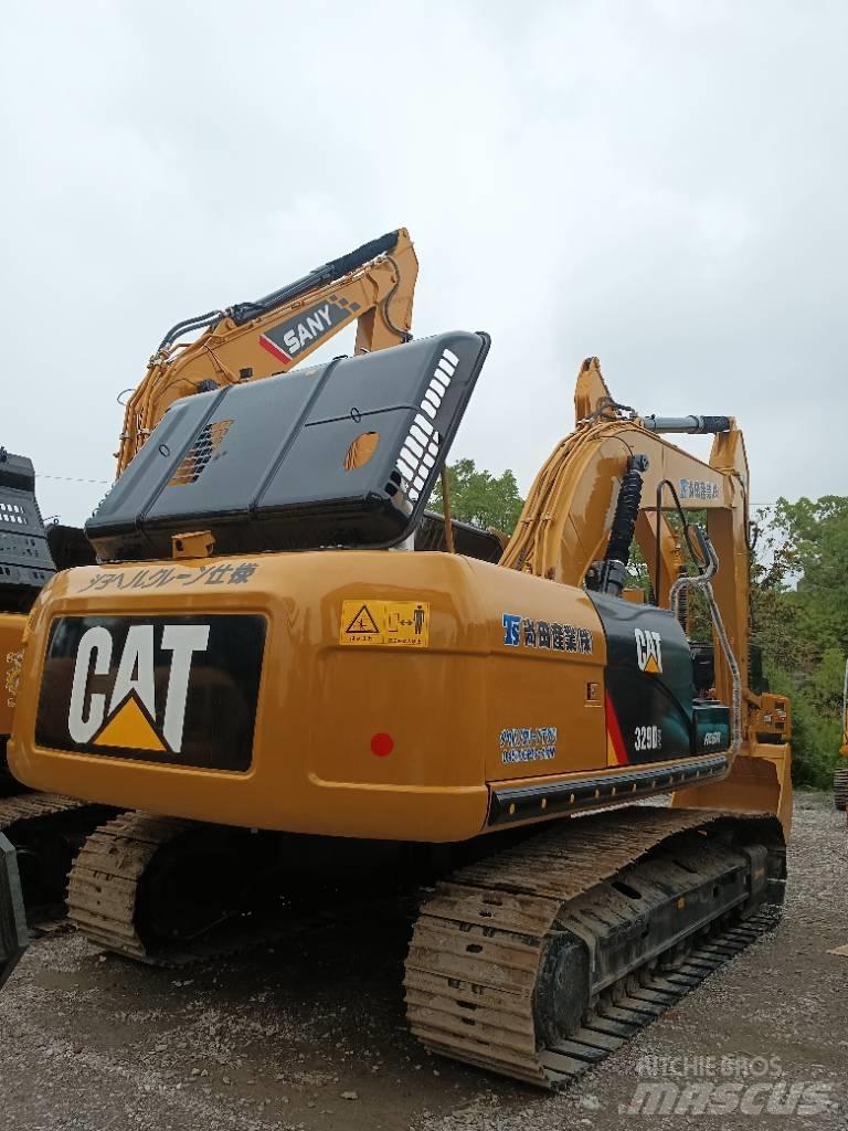 CAT 329 D2 Midikoparki  7t - 12t