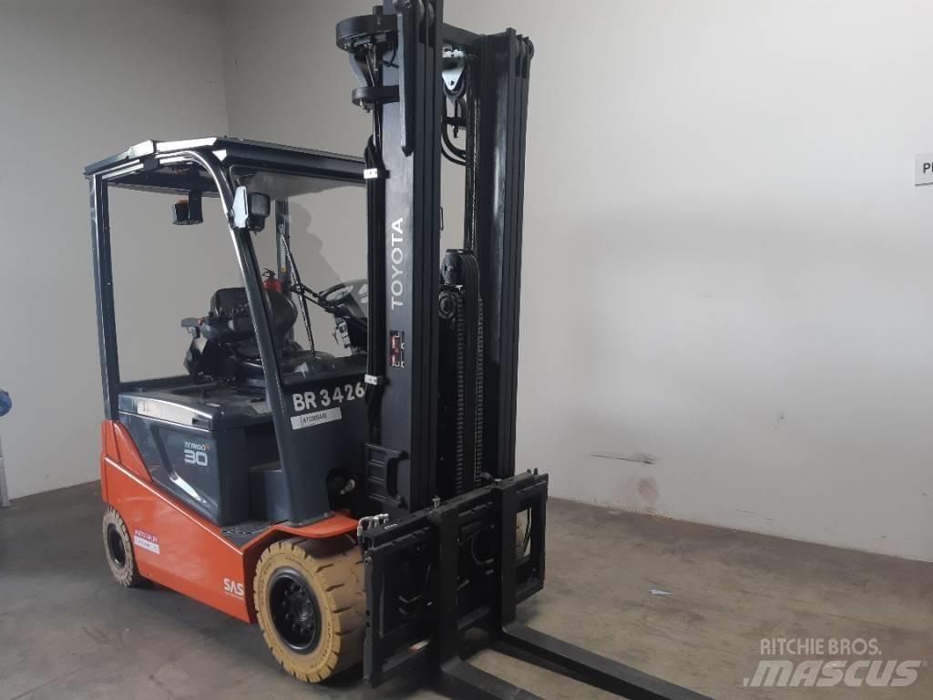 Toyota 8 FB MKT 30 Wózki elektryczne