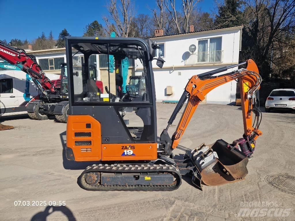 Hitachi ZX 19-6 Minikoparki