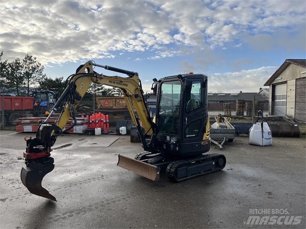 New Holland E 26 C Minikoparki