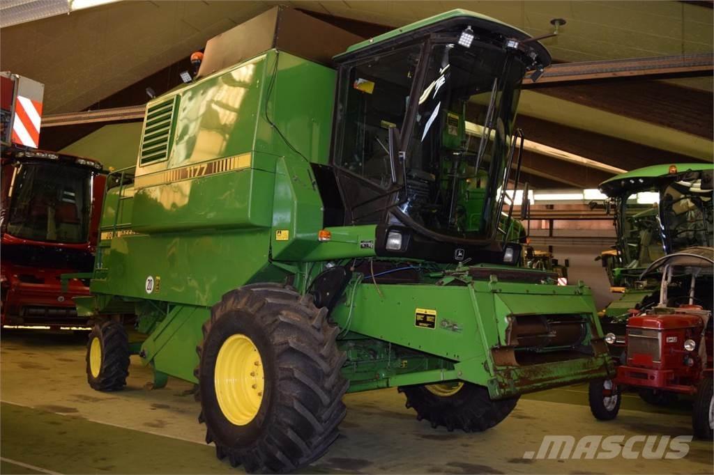 John Deere 1177 Kombajny zbożowe