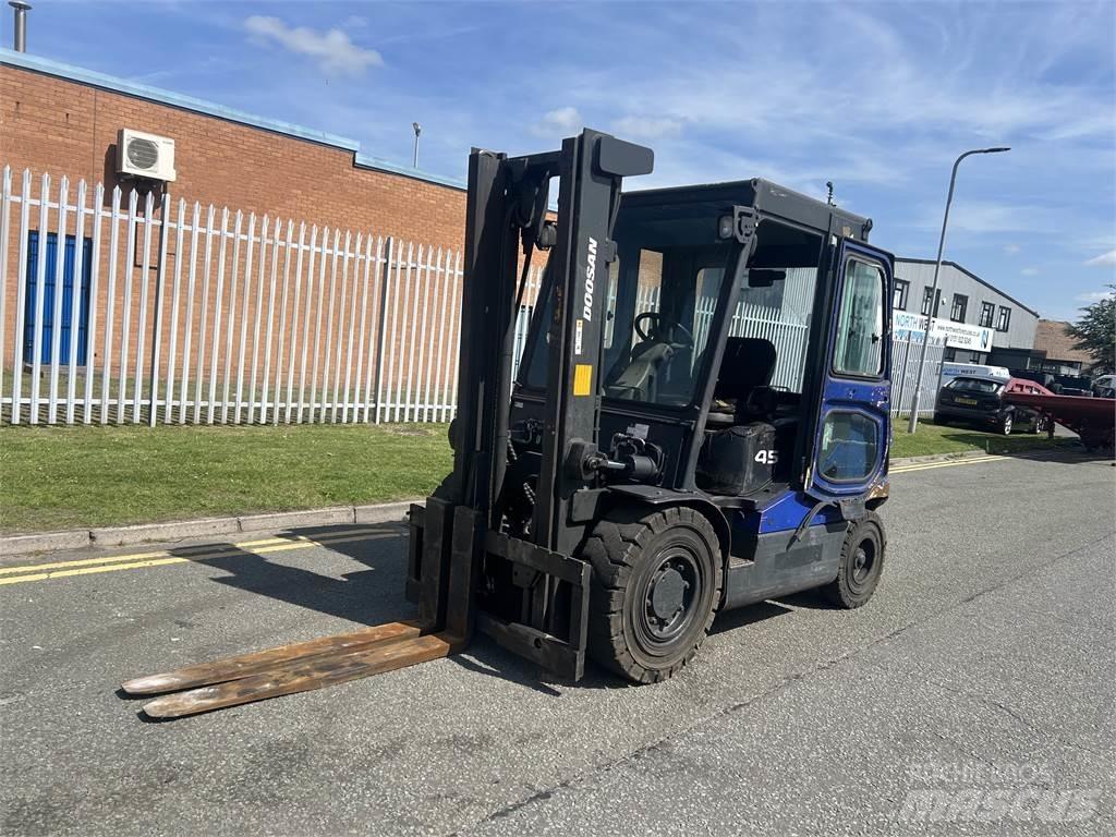 Doosan D45SC-5 Wózki Diesla
