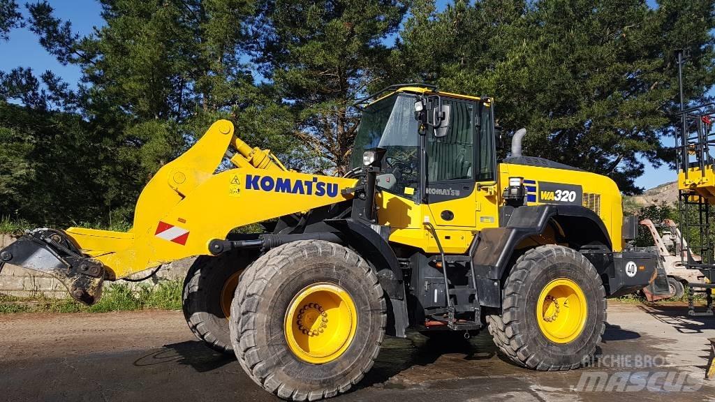 Komatsu WA320-8E0 Ładowarki kołowe