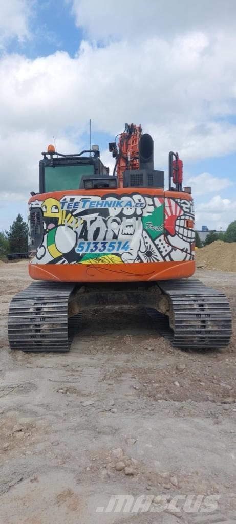 Hitachi ZX 135 US-6 Koparki gąsienicowe