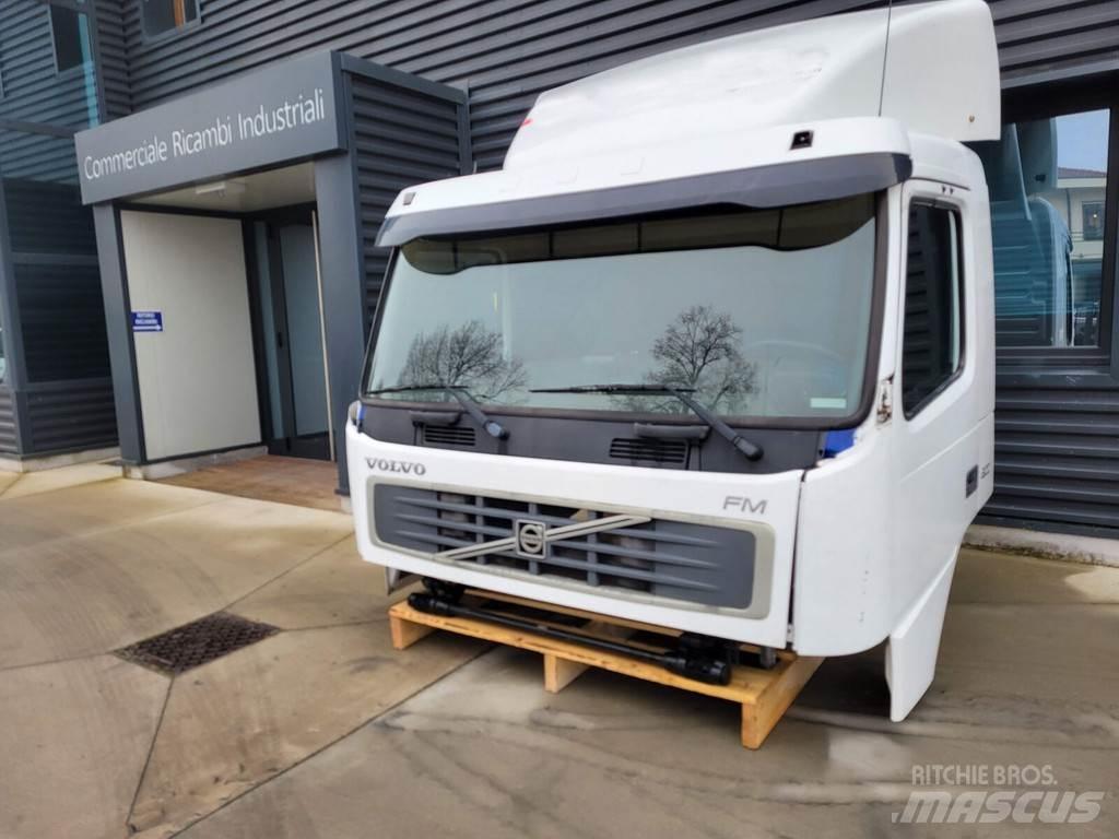 Volvo FL Kabiny i wnętrze