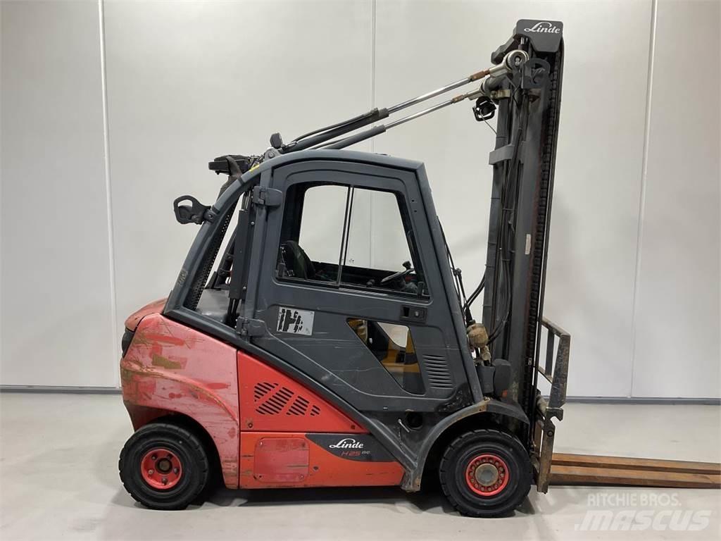 Linde H25D-02 Wózki Diesla