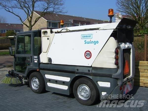 Schmidt Swingo 250 Zamiatarki - Zgarniarki - Odśnieżarki