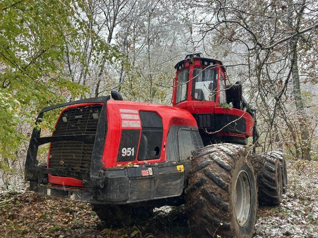 Komatsu 951 Harwestery
