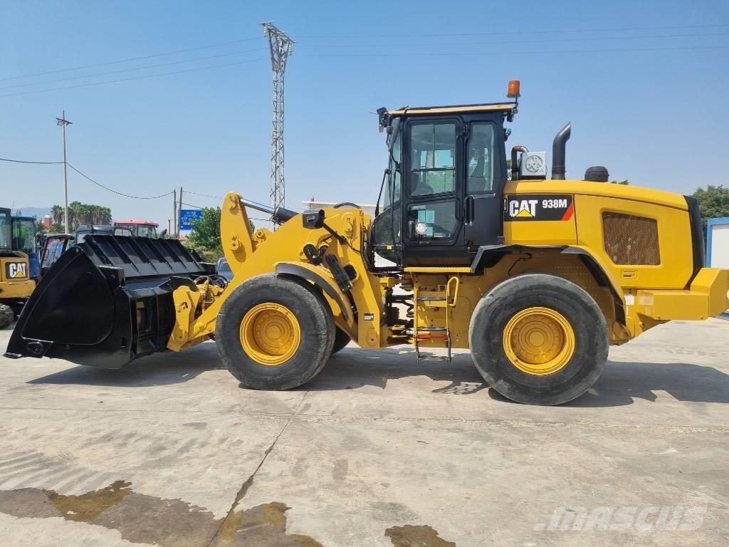 CAT 938 M Ładowarki kołowe