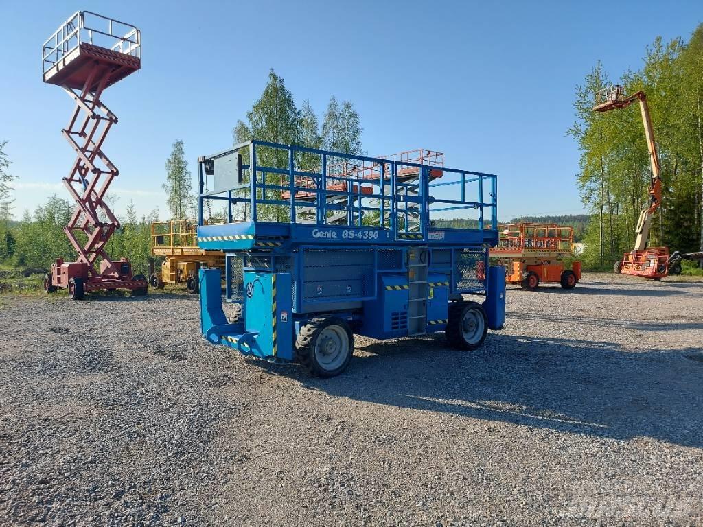 Genie GS 4390 Podnośniki nożycowe
