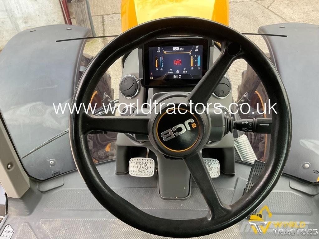 JCB Fastrac 4220 Ciągniki rolnicze