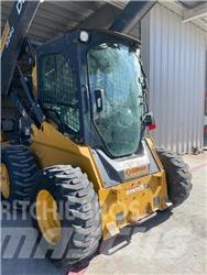 John Deere 324G Ładowarki burtowe