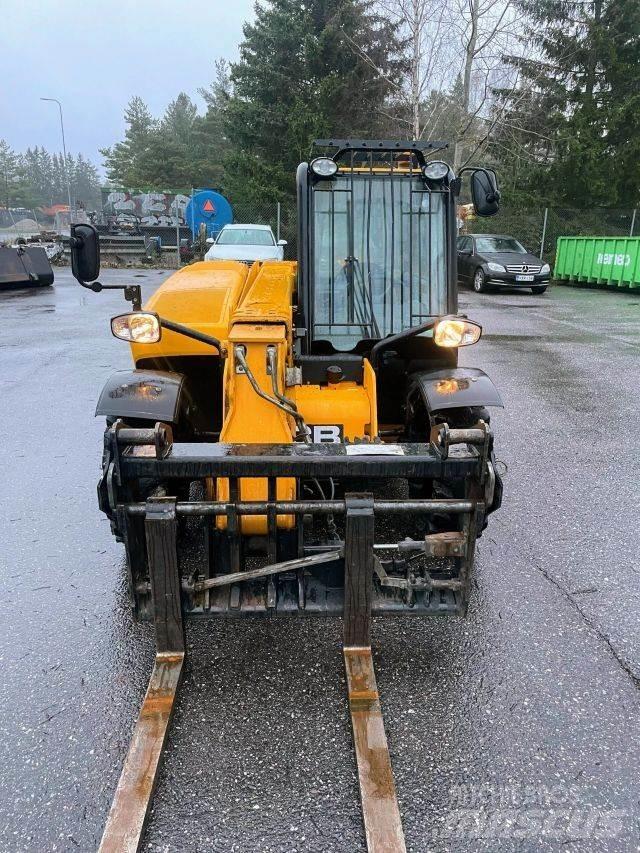 JCB 525-60T5 Ładowarki teleskopowe