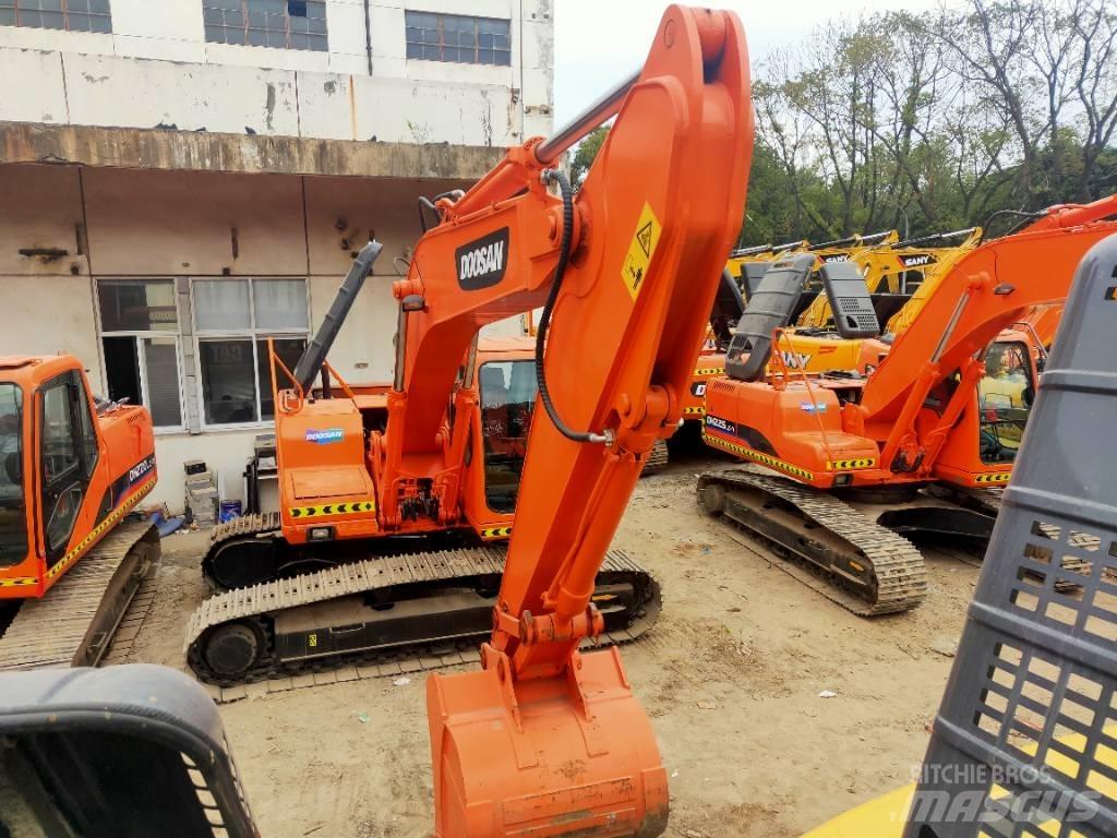 Doosan DH225LC-7 Koparki gąsienicowe