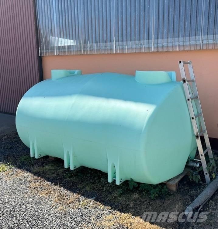 Tank Master 6000 Kontenery cysterny