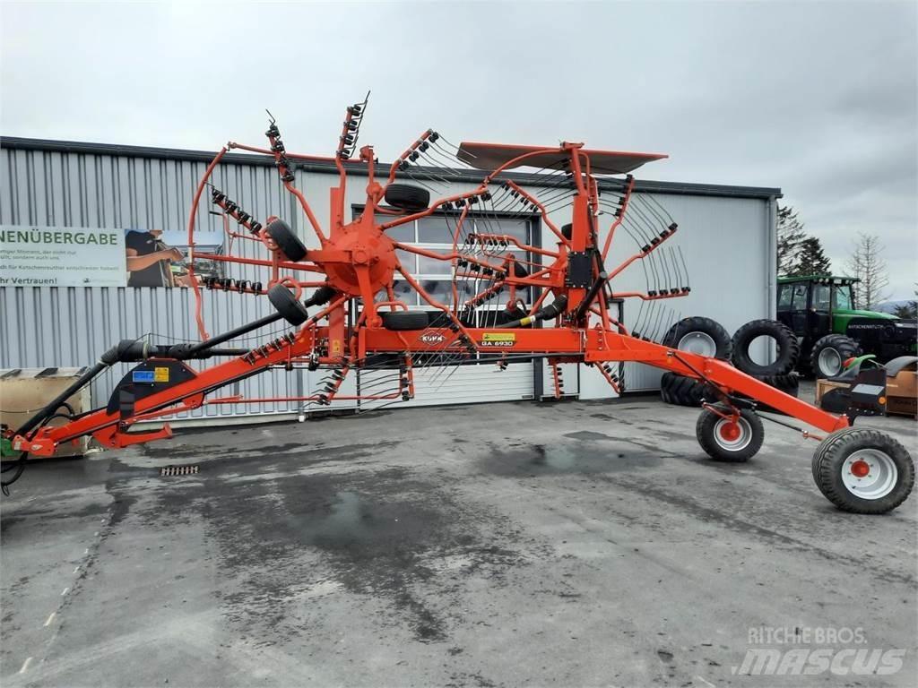 Kuhn GA 6930 Ciągnikowe żniwiarki pokosowe