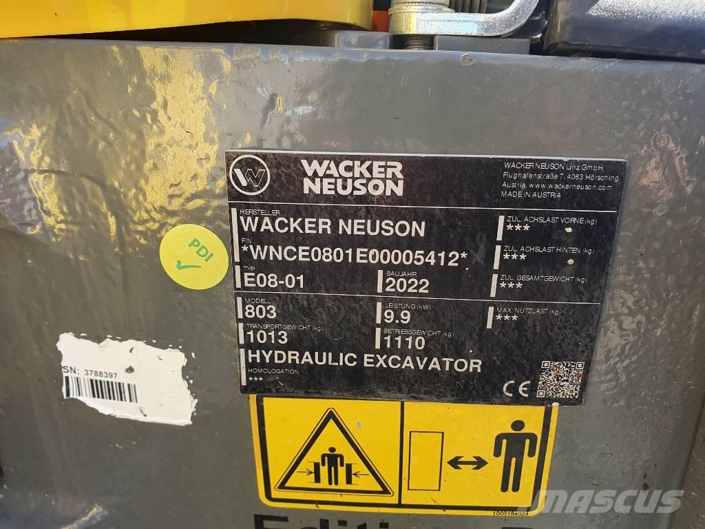 Wacker Neuson 803 Koparki gąsienicowe