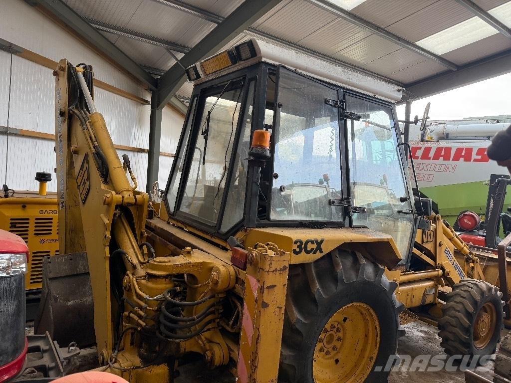JCB 3 CX Koparko-ładowarki