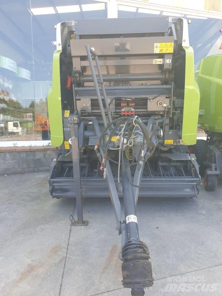 CLAAS Variant 360 Prasy zwijające