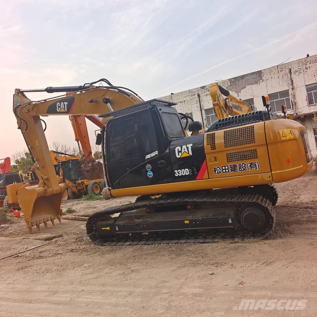 CAT 324 D2L Koparki gąsienicowe