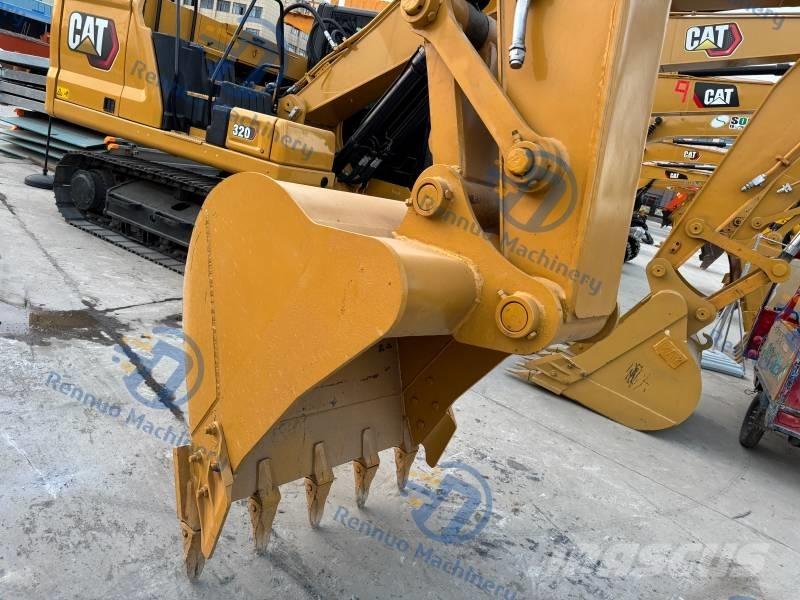 CAT 320 D Koparki gąsienicowe