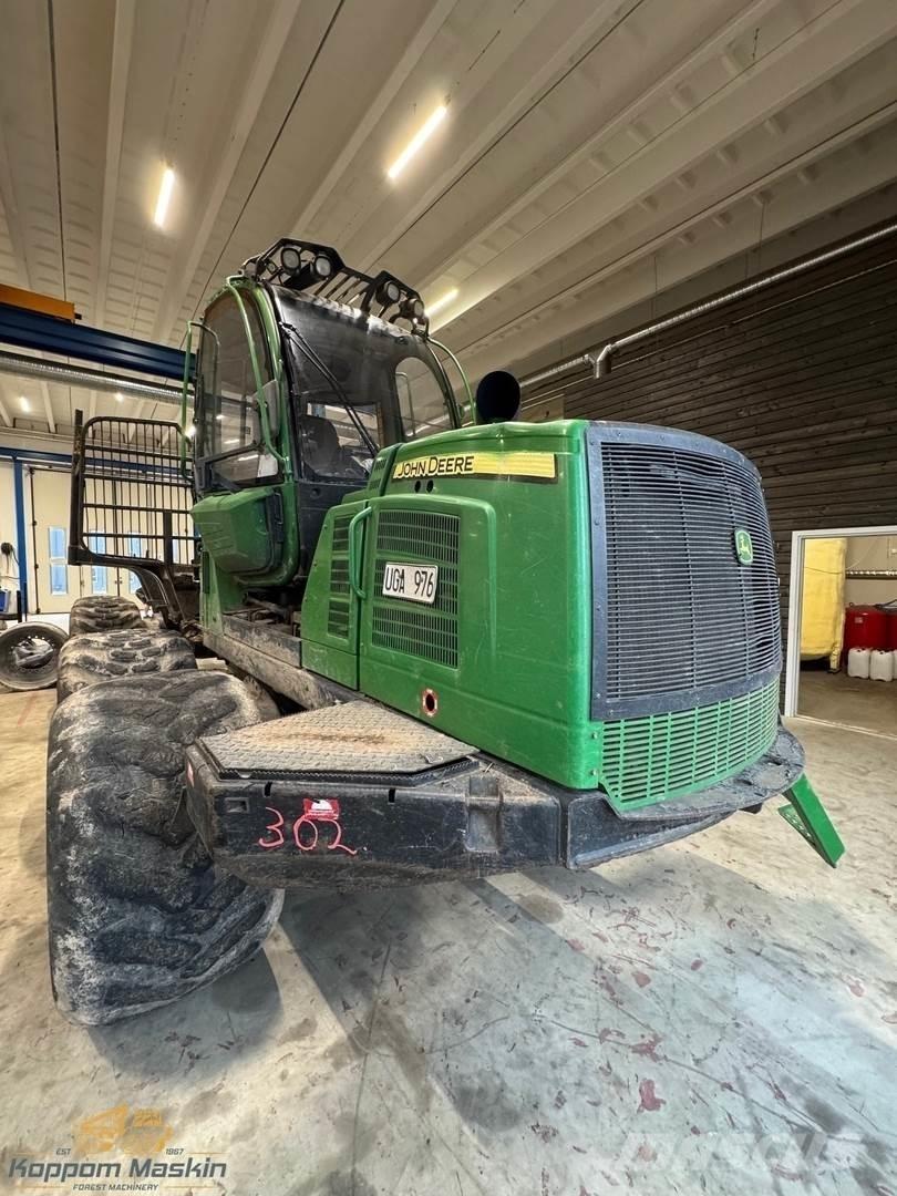 John Deere 1210E Forwardery
